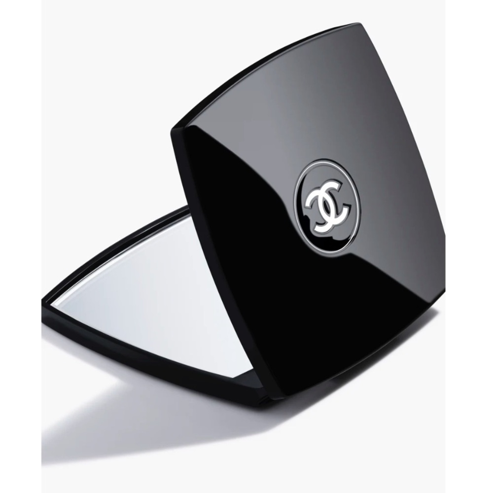 Chanel Mirror Double Facettes